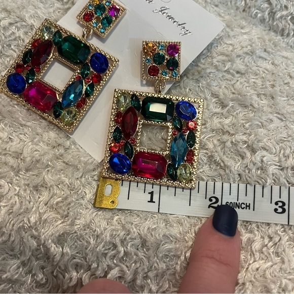 ๐Retro Chunky Statement Jeweled Colorful Crystals Squareโ Dangle Earrings - Picture 4 of 7